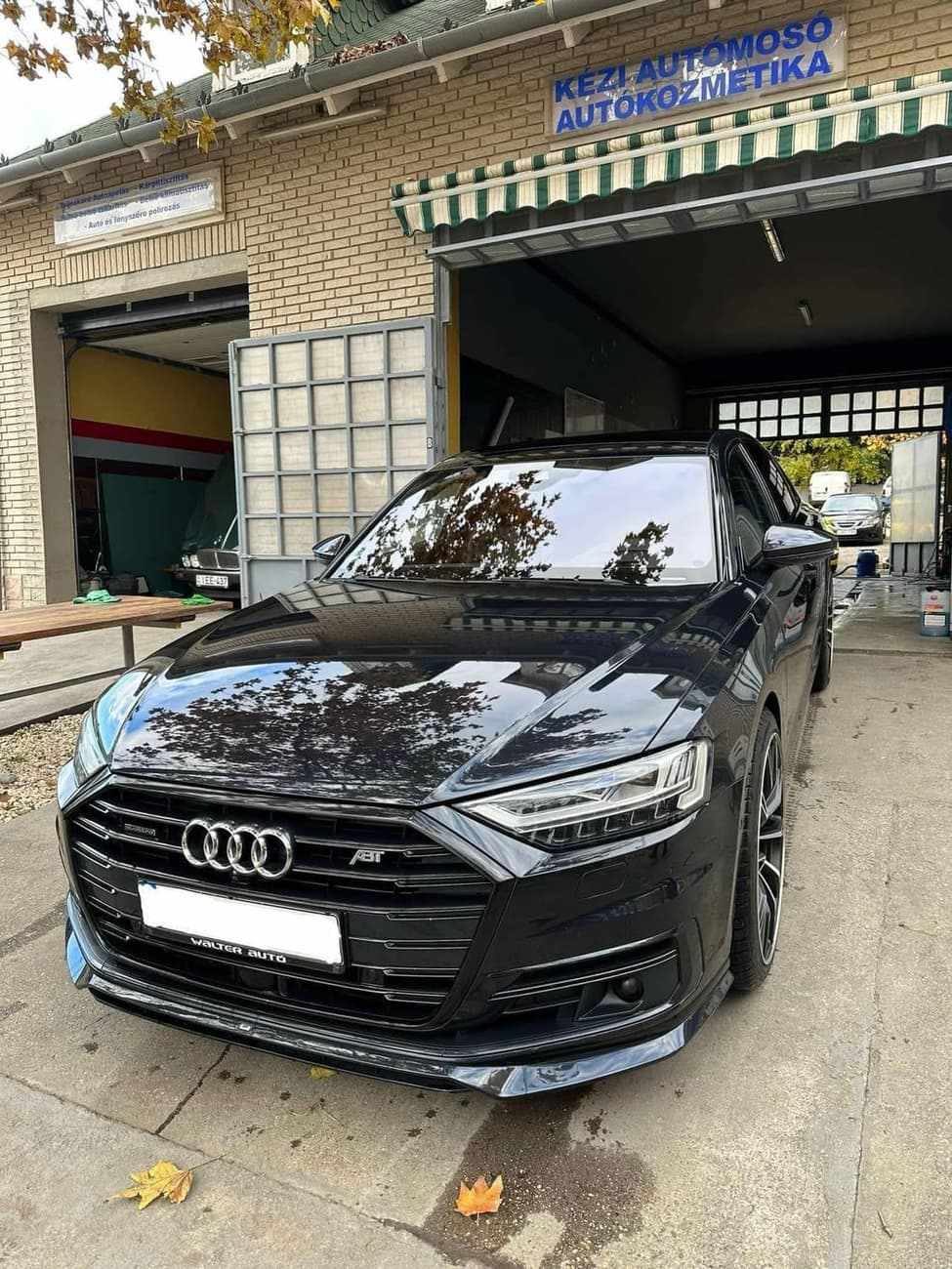 Audi S8